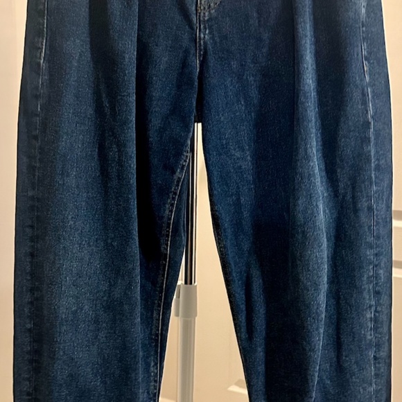 High Waisted Ankle Jeans Size Small MSCH Copenhagen Brand LIKE NEW - Picture 2 of 9